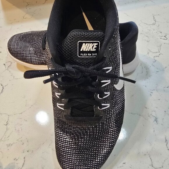 NIKE Women's Flex RN 2018 Sneakers Size 7 Very Good Used Condition, lots of LIfe - Picture 2 of 9